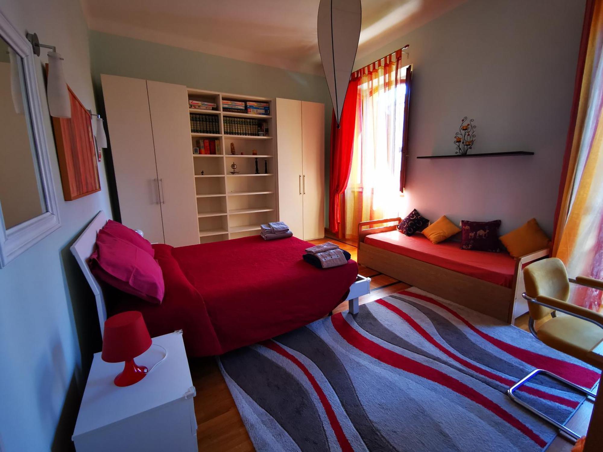 Liberty House Hotel Фолиньо Екстериор снимка