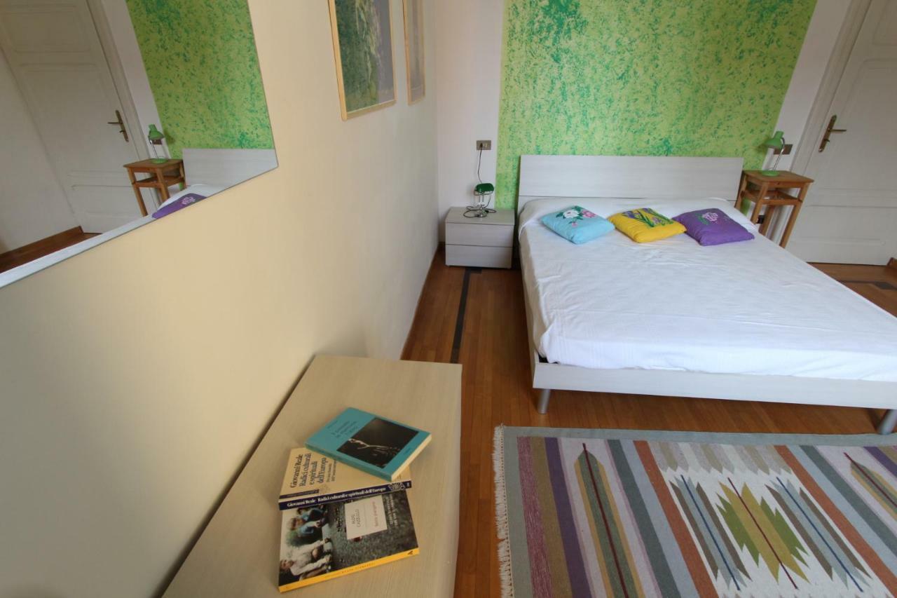Liberty House Hotel Фолиньо Екстериор снимка